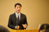 [특징주] '따상' 성공 밀리의서재, 코스닥 입성일 150%대 급등
