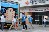 유통업계, 집중호우 피해 지역 지원 나서