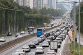 고속도로 곳곳서 정체… 부산서 서울까지 7시간