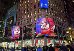 SPC 파리바게뜨 케이크, 뉴욕 타임스스퀘어에 등장