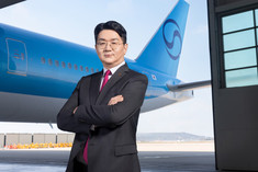 [리더&CEO] 조원태 한진그룹 회장  “2026년은 통합 마무리의 해”