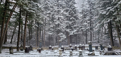 [매월당 싯길 (27) 다시 오대산] 눈 내려 장엄한 숲속, 봄나물이 솥 두드리는 소리